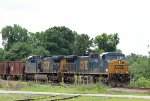 CSX 255 & 445 lead train Q776-26 at Bridges Street